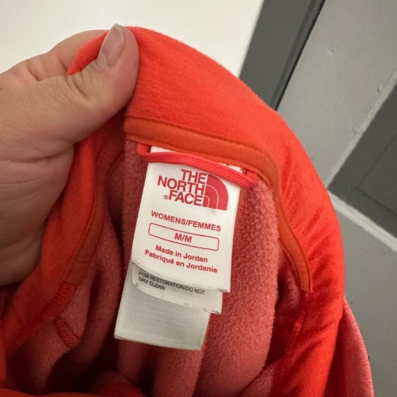 The North Face Half Dome Bright Coral Hoodie - Picture 3 of 4